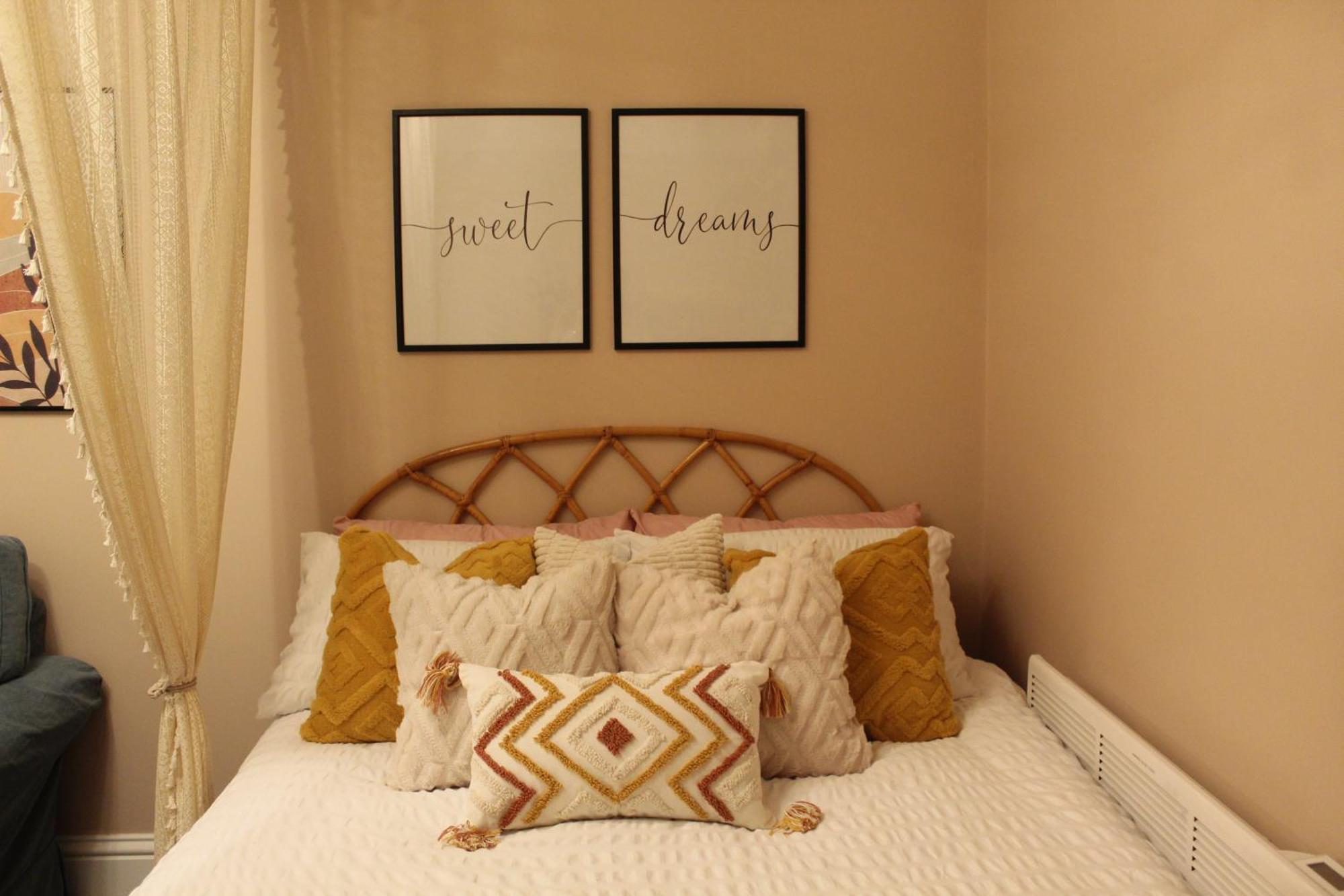 Peacehaven Retreat - 4 Minutes From The Beach! Pet Friendly! Apartment Weymouth