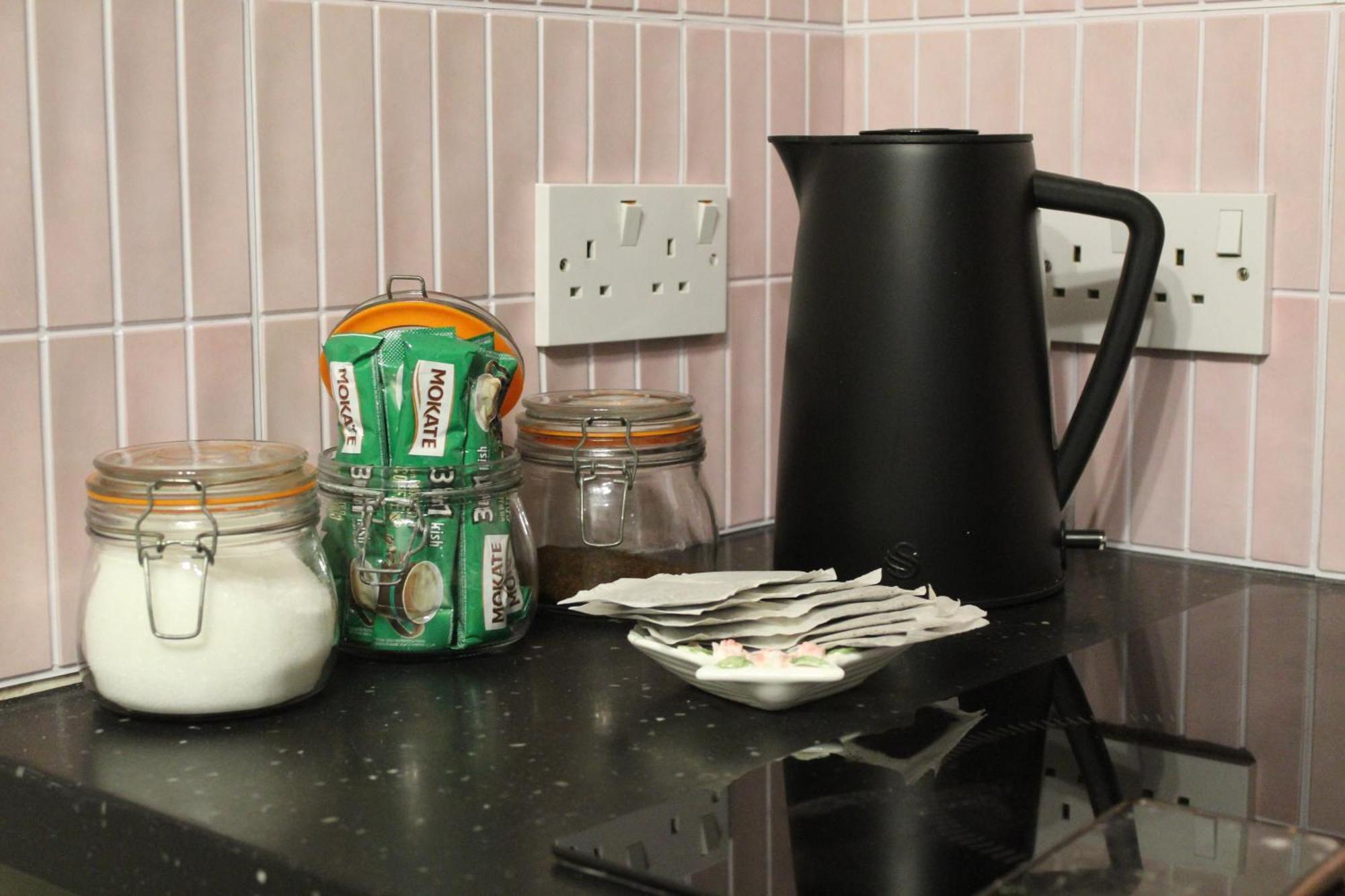 Apartment Peacehaven Retreat - 4 Minutes From The Beach! Pet Friendly! *
