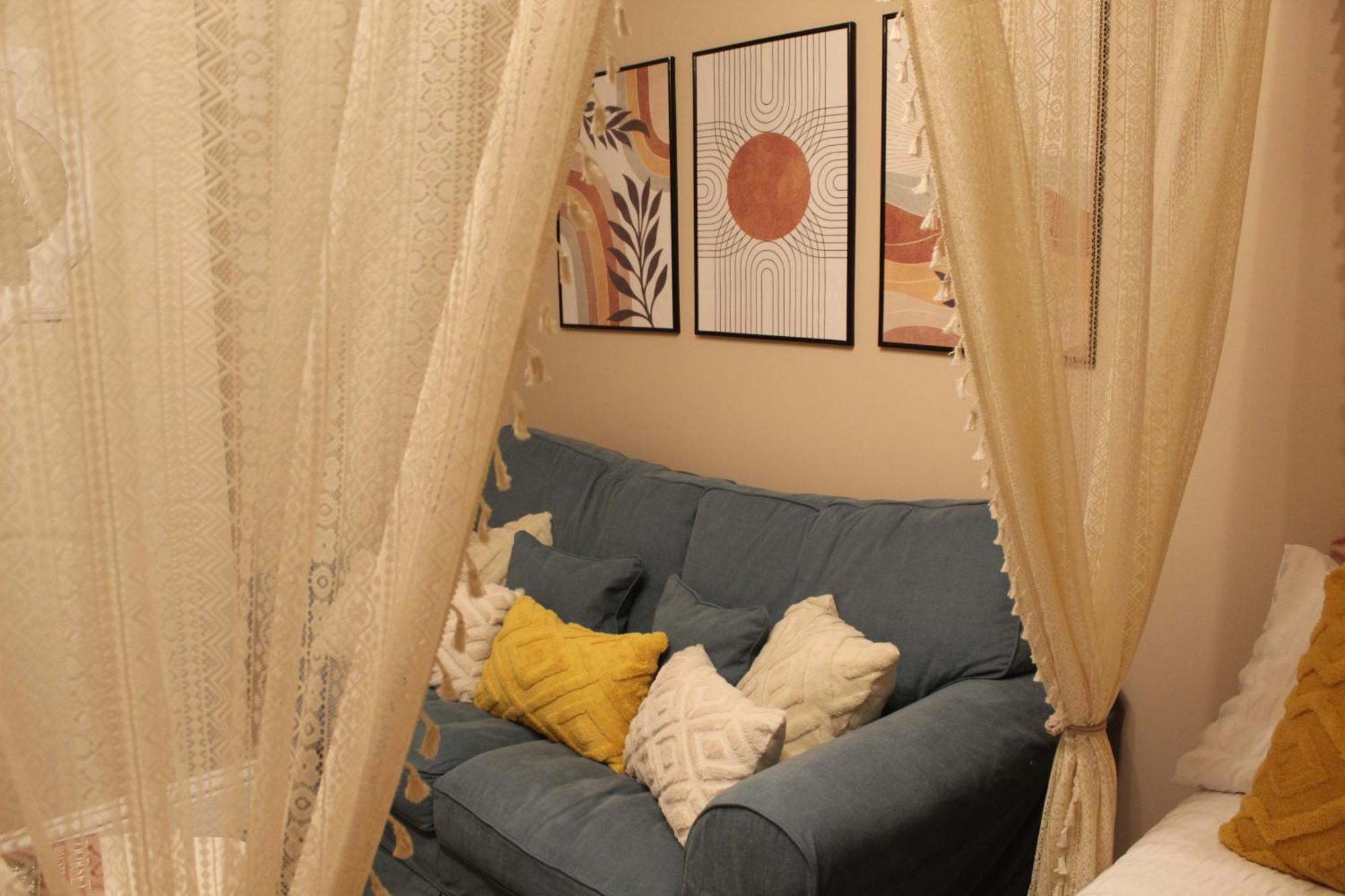 Apartment Peacehaven Retreat - 4 Minutes From The Beach! Pet Friendly!