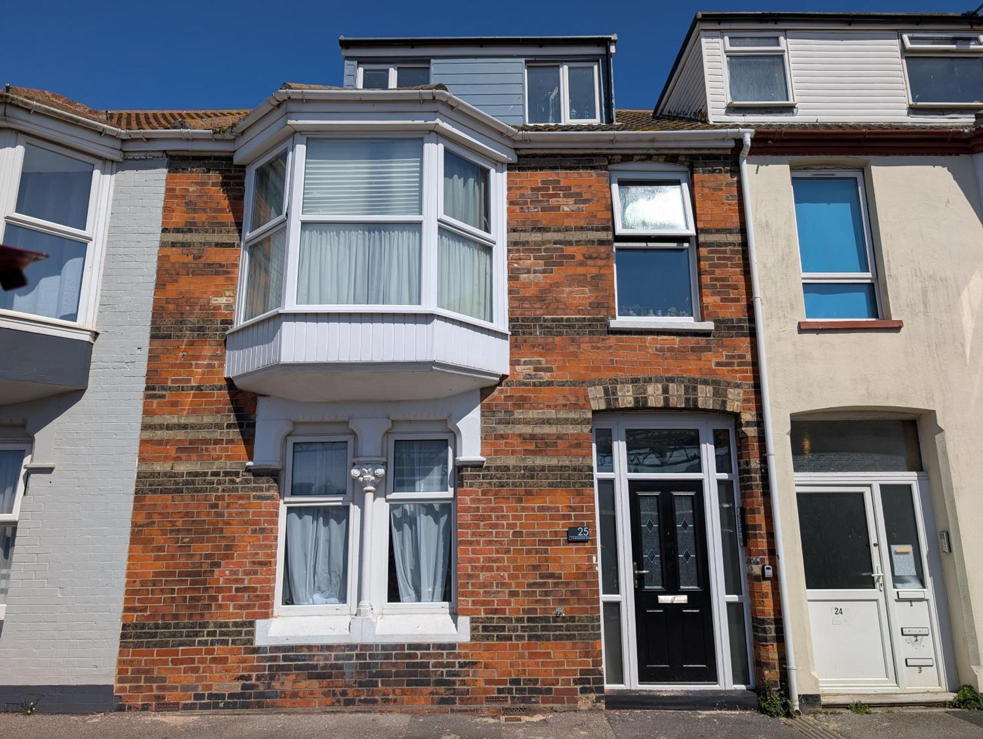 Peacehaven Retreat - 4 Minutes From The Beach! Pet Friendly! Apartment *
